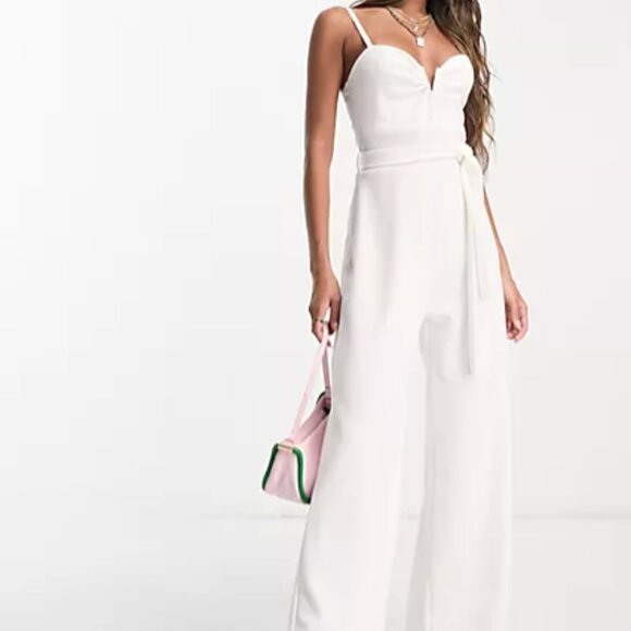 AX Paris plunge V-neck wide leg jumpsuit in white - new with tags - Picture 1 of 5